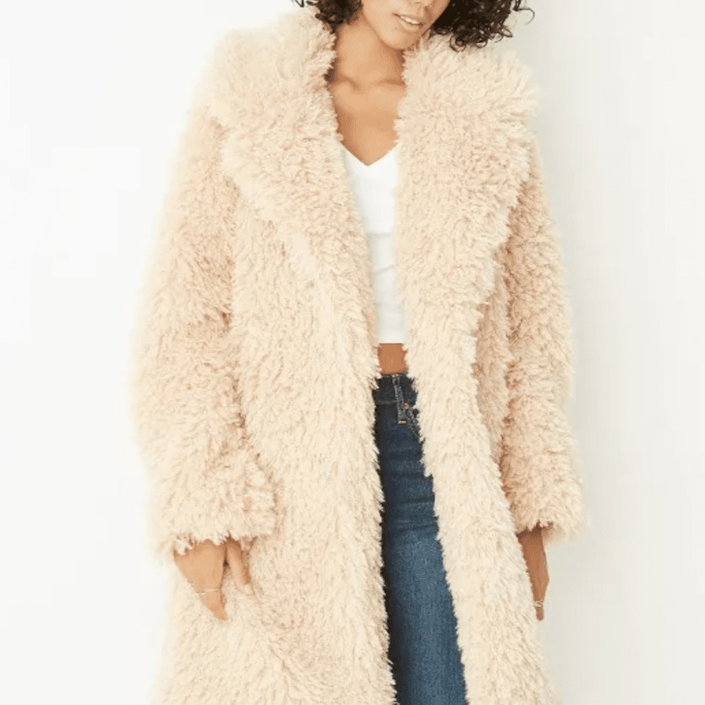 NWOT Wild Fable fuzzy coat